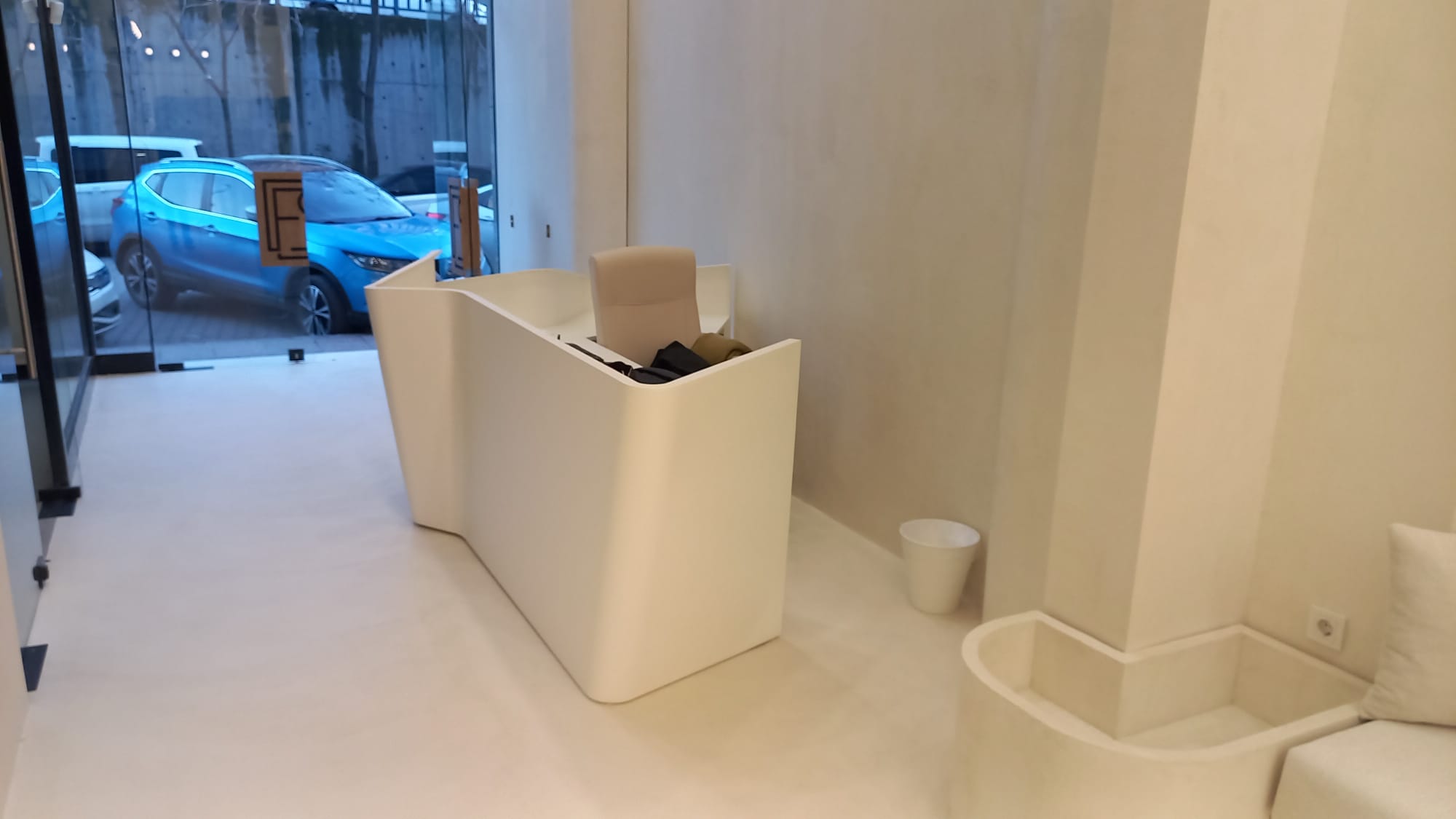 Crystal Cement Mağaza Zemin Kaplama