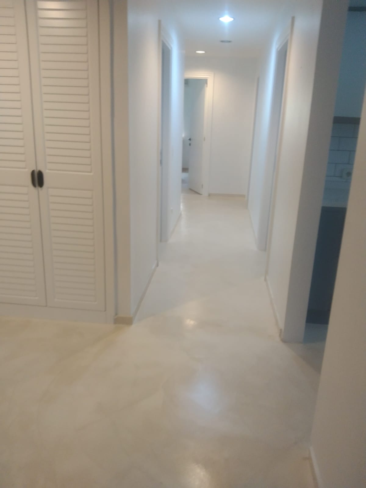 Crystal Cement Zemin Kaplama 